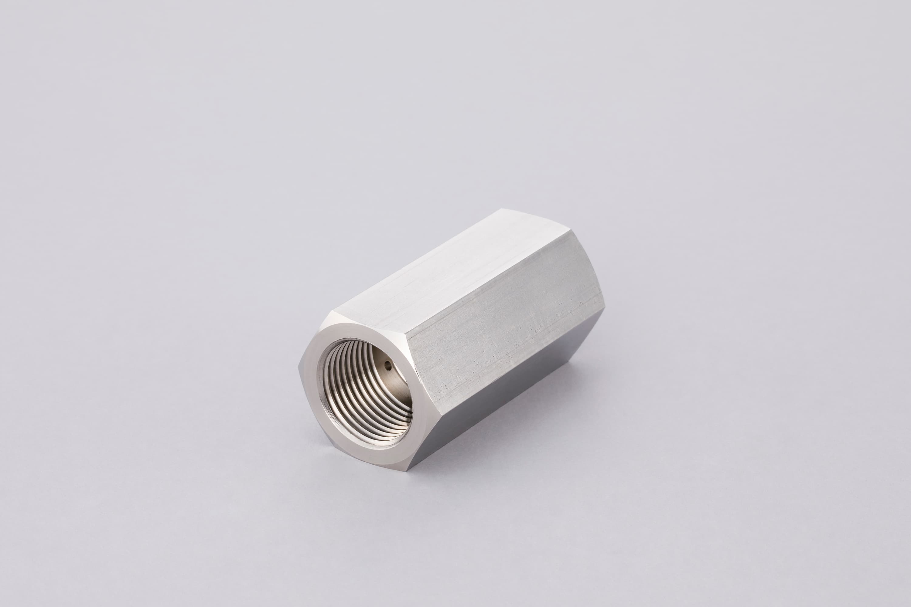 Adaptor / Connector